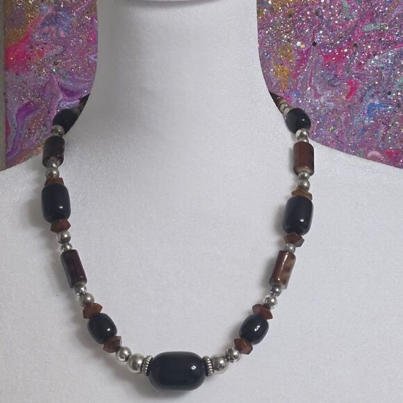 Beaded Necklace  - Picture 1 of 7